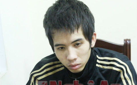 Nam thanh niên giấu 1.000 viên ma túy trong cặp loa